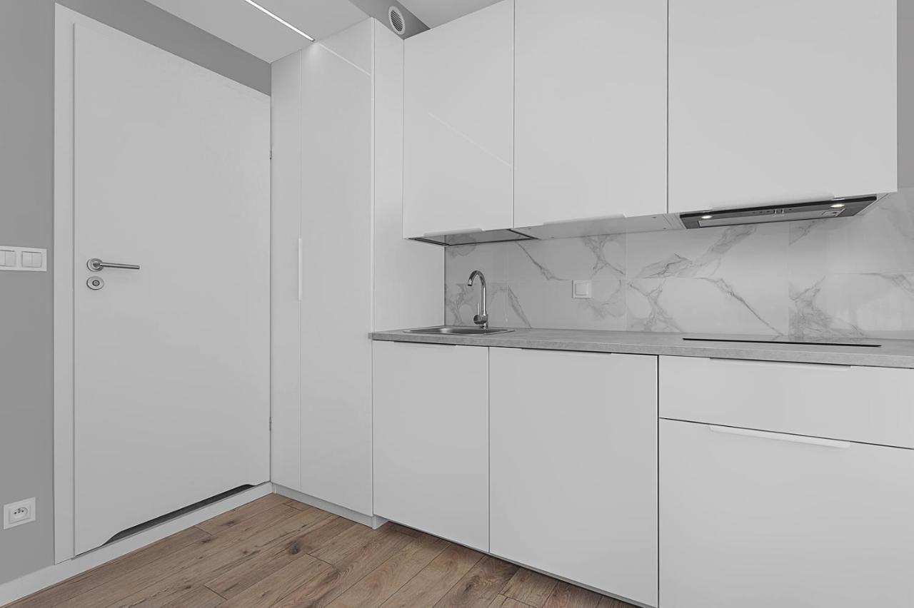 Enes Apartments Legnicka Street A فروتسواف المظهر الخارجي الصورة